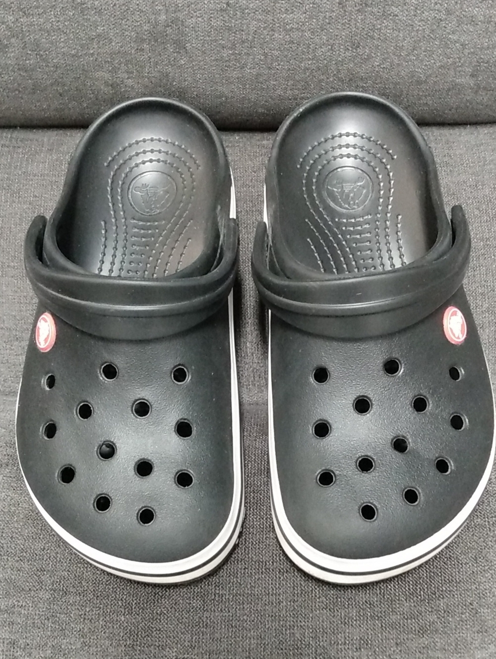 CROCS Kid's Crocband Clog Black Slip-On w/ White Trim Big Kids Size J4 - Picture 12 of 12